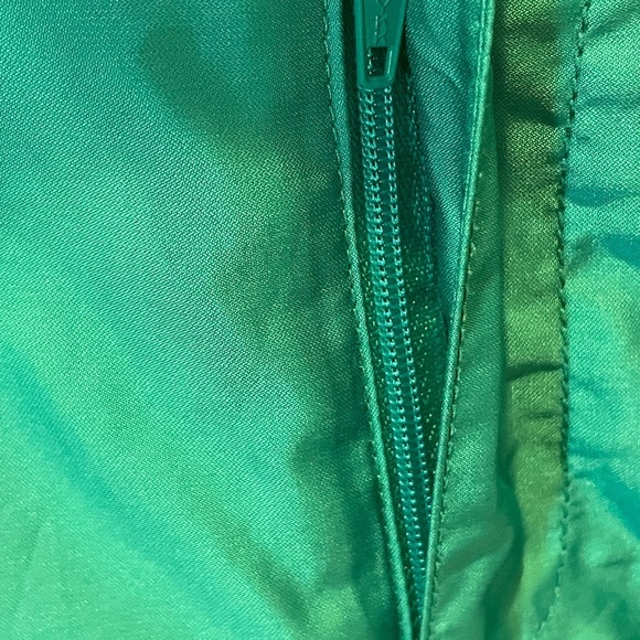 Ralph Lauren Green Skort with Pockets - Picture 13 of 16